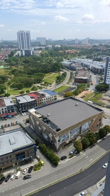 Sky Trees 4 Guests High Floor Nflix Hbo Disney Garden View A1801 Johor Bahru Exteriér fotografie